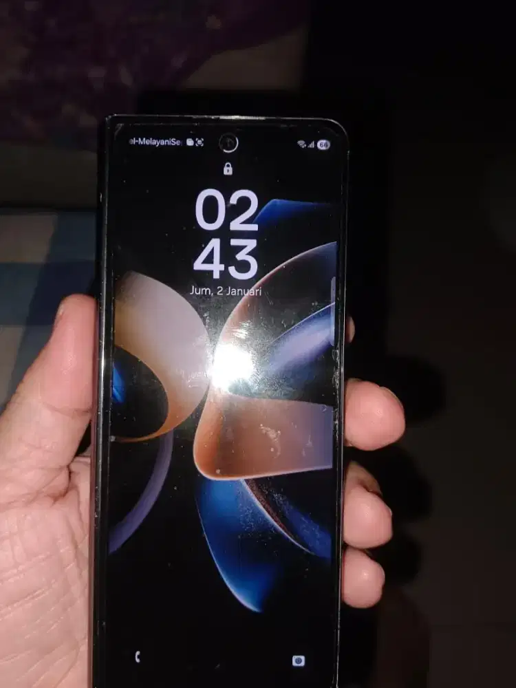 Zfold 4 hitam no minus sein