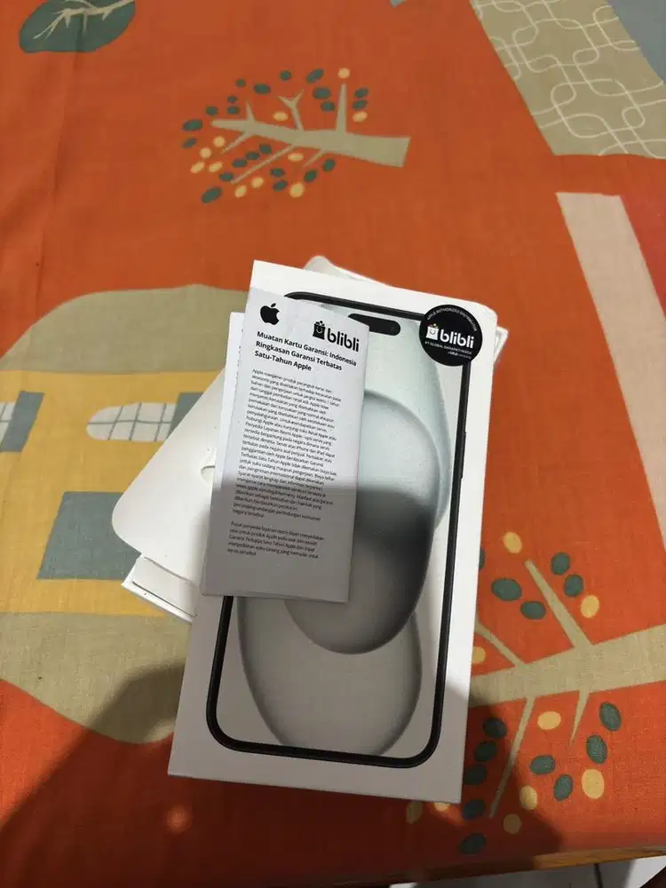 Iphone 15 plus black 128gb garansi resmi fullset normal