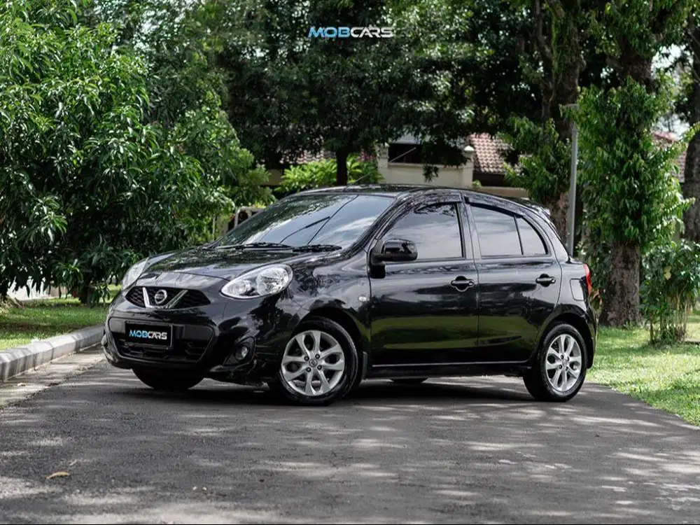 MURAH!!! NISSAN MARCH 1.2 L MT 2015 MOBCARS MANUAL CASH