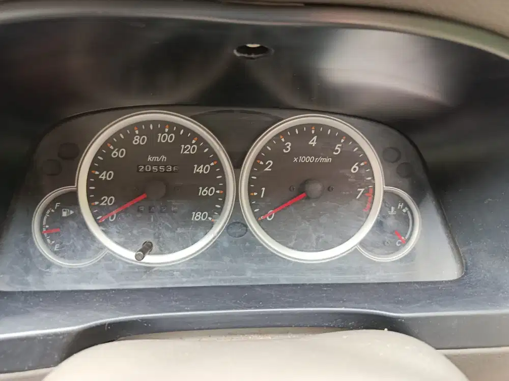 Toyota Avanza 2011 Bensin