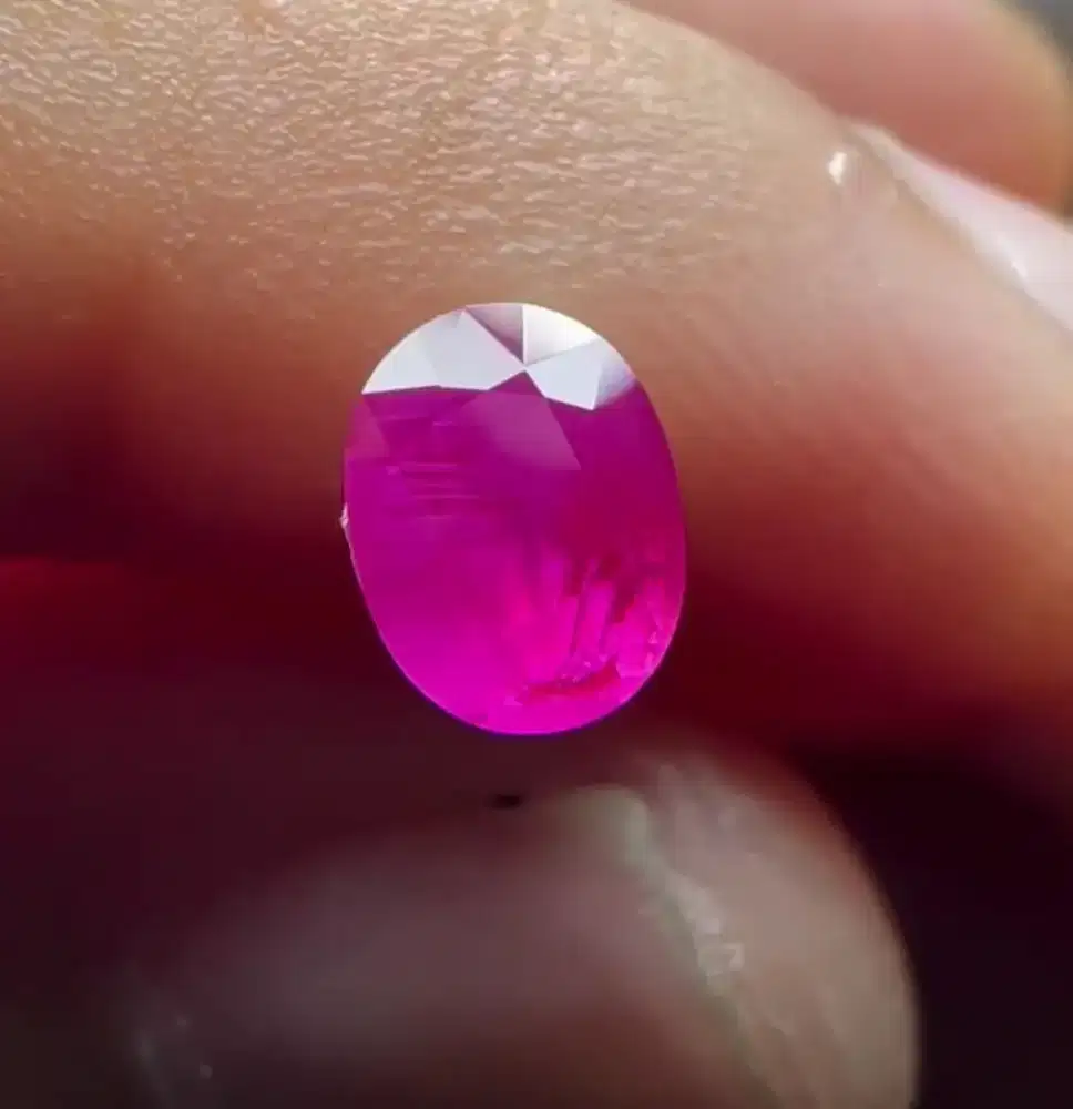 Batu permata ruby burma no heat