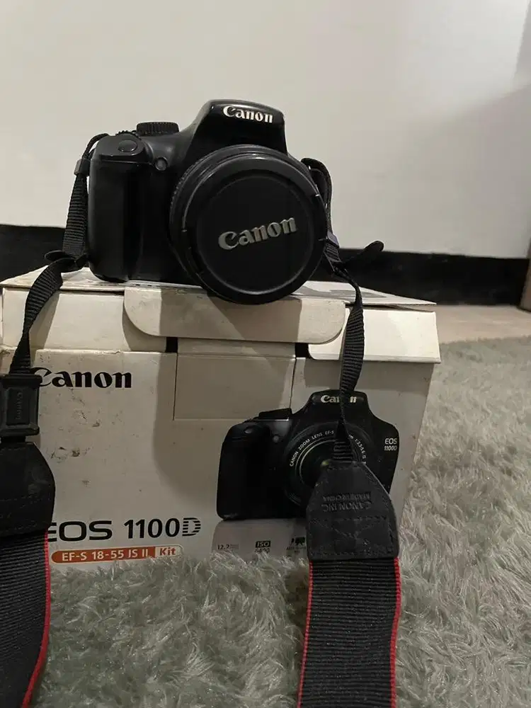 Kamera Bekas Canon EOS1100D