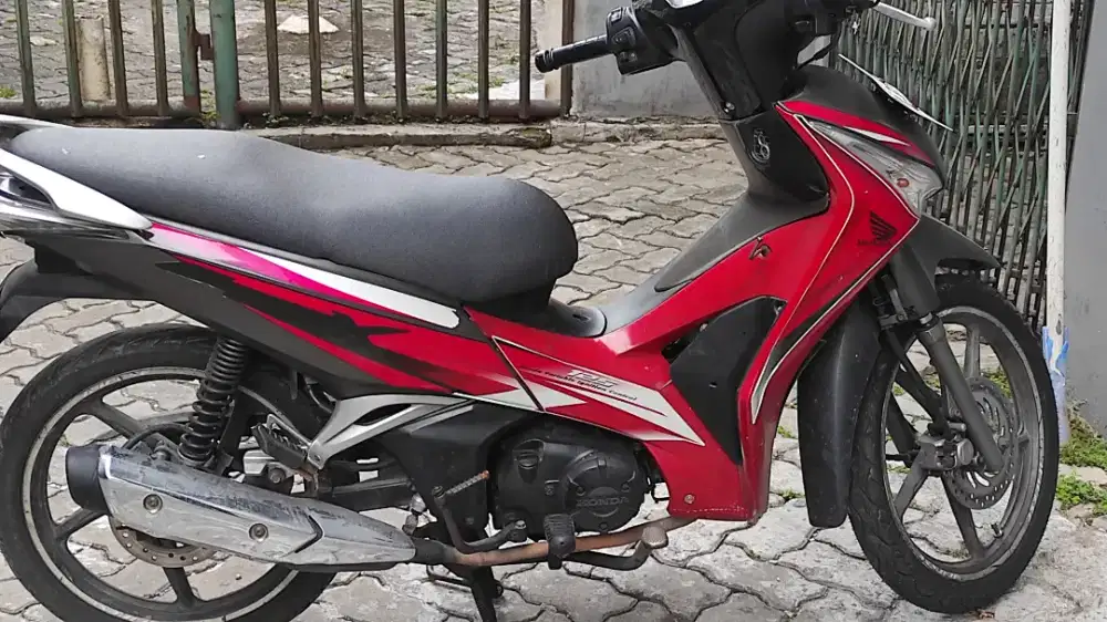 Honda Supra x helm in 2013