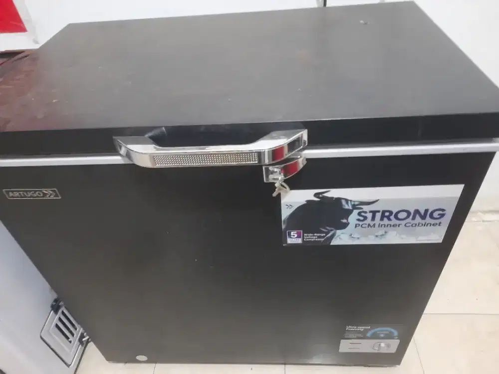 Freezer Box Second ARTUGO CF-201k Chest Freezer 200 Liter CF-20 1K