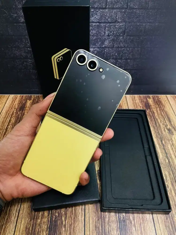 Samsung Z Flip 6 12 Gb, 512 Gb Yellow