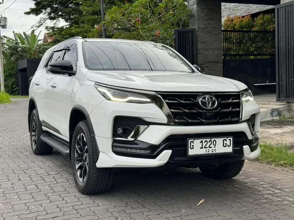 Fortuner 2.4 GR 2021 odo10rban! Antik