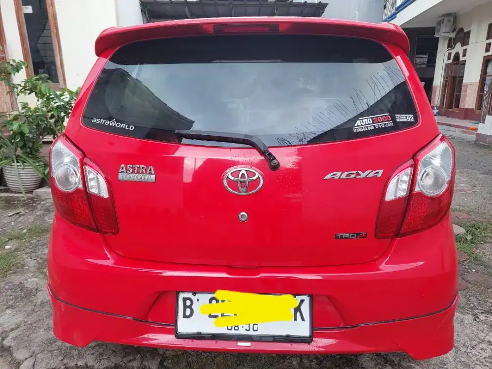 Agya matic TRD mobil bagus