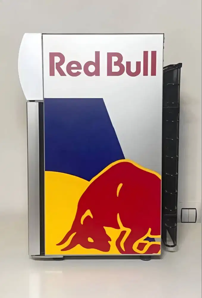 Kulkas Mini Original Red Bull (Hanya Ada Dijual Diluar Negri)