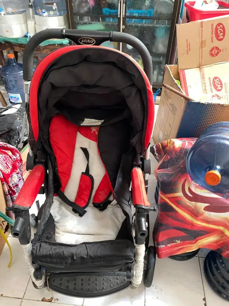 Stroller Jumbo Merk Pliko