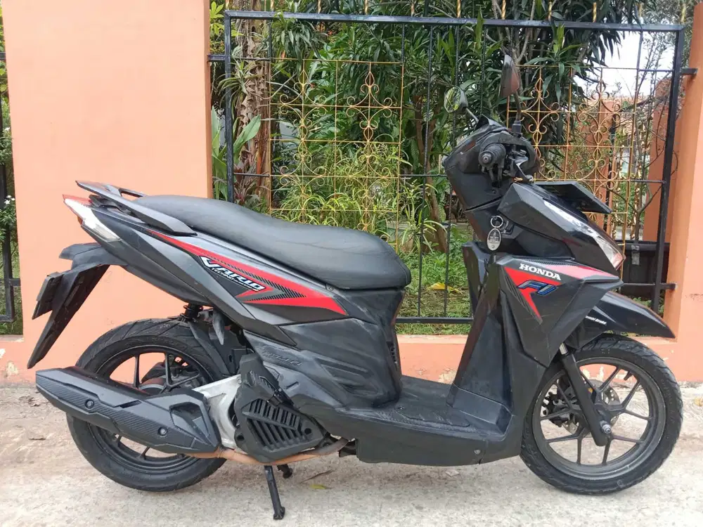 Honda Vario 125 LED th 2015 tinggal gass