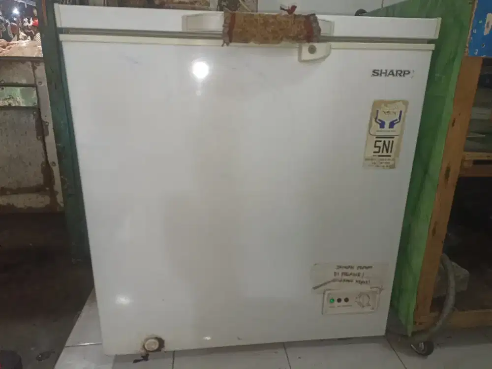FREZZER SHARP 200LITER