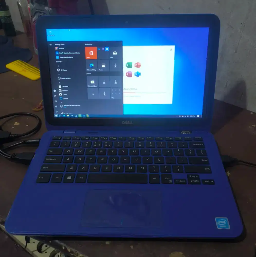 Netbook dell semua normal batre 3 jam window 10