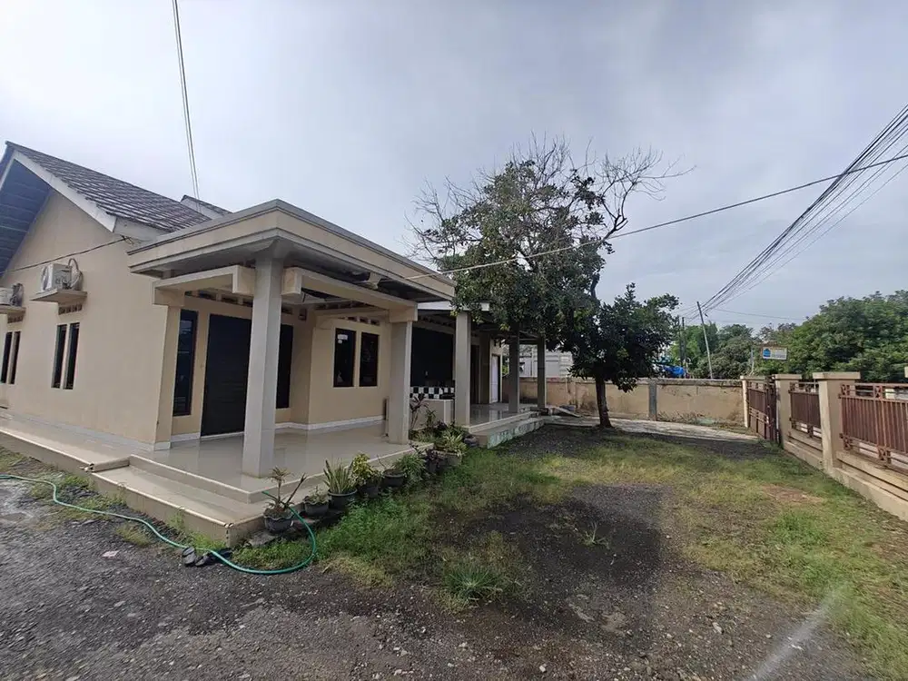 DI JUAL CEPAT RUMAH PINGGIR JALAN