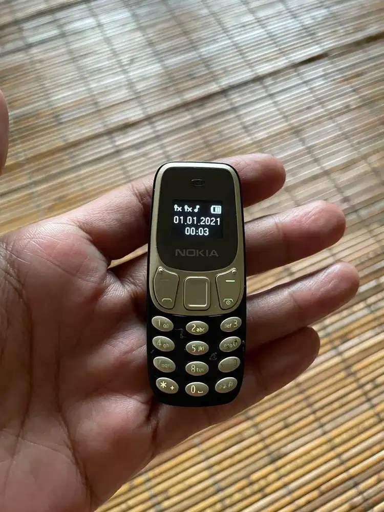 Nokia super mini