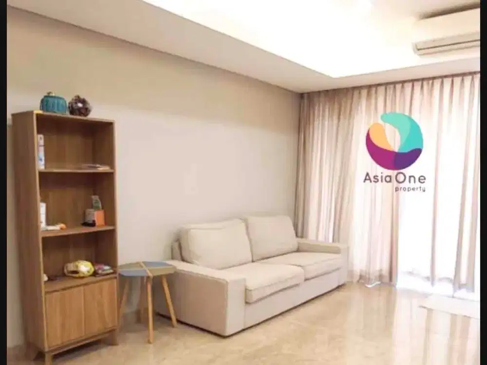 Di sewa apartemen 3 kamar tidur private lift lantai rendah tower lavender full furnish pool view lot parkir sesuai unit di apartemen royale springhill Kemayoran jakarta pusat