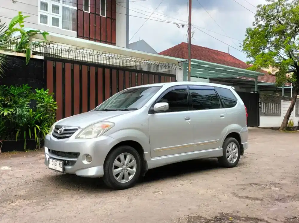 avanza s matik 2010
