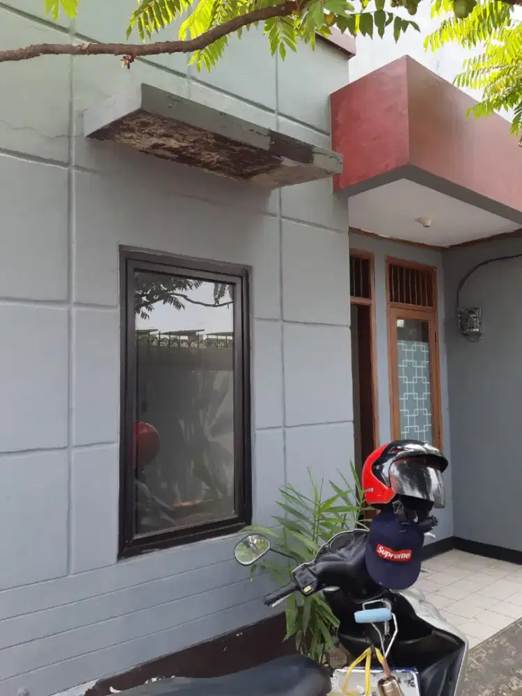 Rumah dkontrakan 2KT+1Km dlm komplek lingkungn tenang dlalui Jaklingko