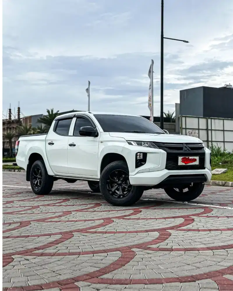 Mitsubishi strada triton 2024 hdx