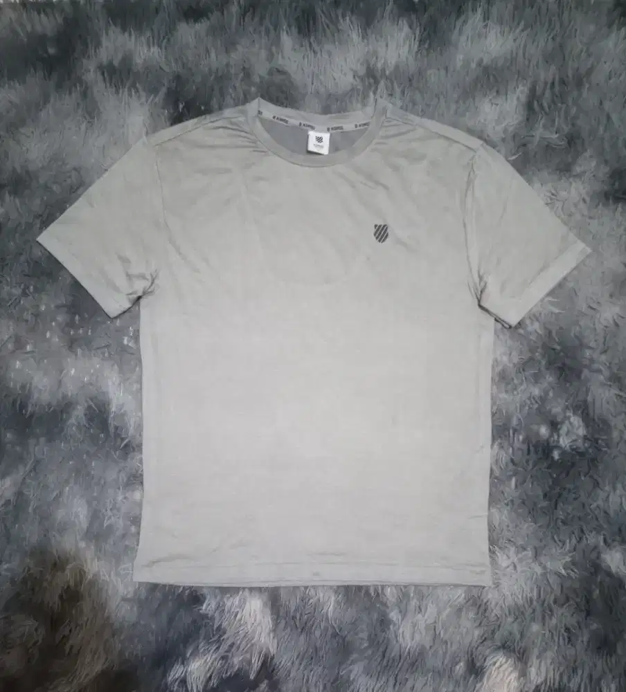 Kaos Olahraga Lengan Pendek K-Swiss Jersey T-Shirt Abu Size L