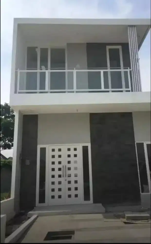 Disewakan rumah citragarden sidoarjo siap huni