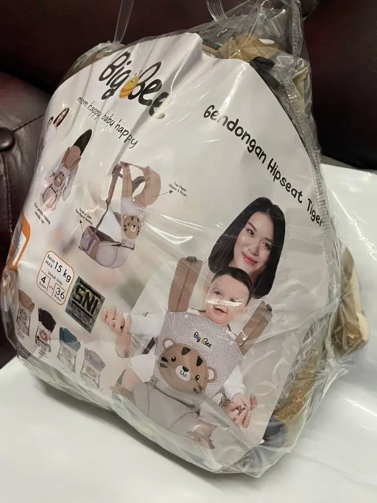 Gendongan Hipseat Saku Karakter Tiger Cokelat Big Bee - BK15011