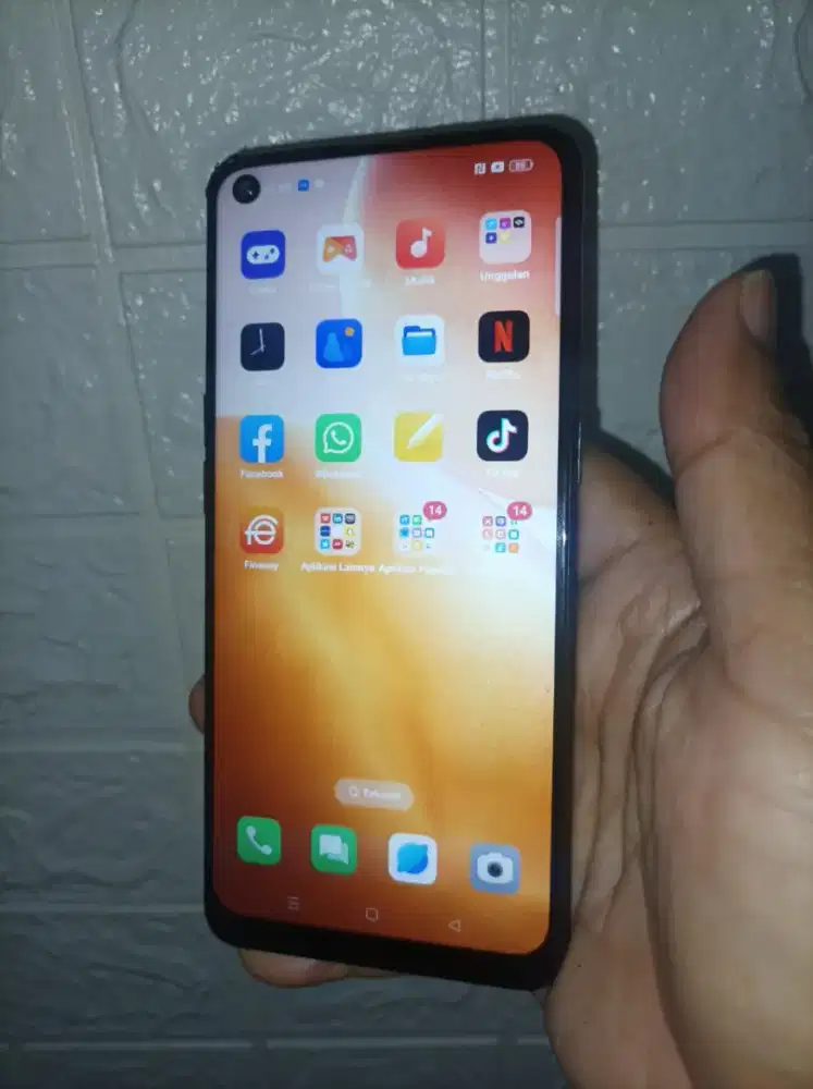 Oppo reno 5 ram 8+8/128 NFC on kondisi normal mulus