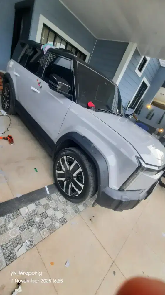 Wrapping sticker GARANSI