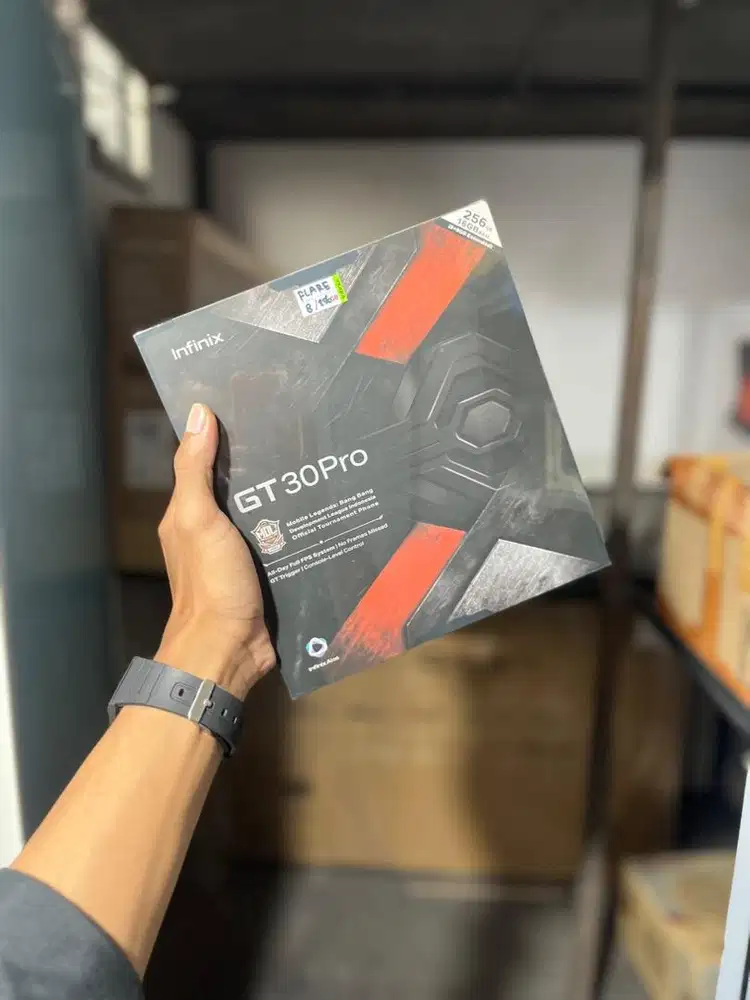 INFINIX GT 30 PRO 5G 8/256 GIFTBOX EDITION