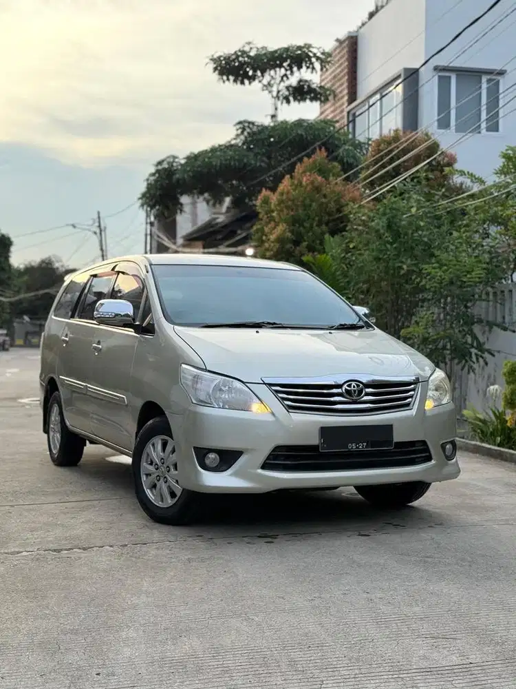 Toyota Kijang Innova 2.5 G Diesel Manual MT