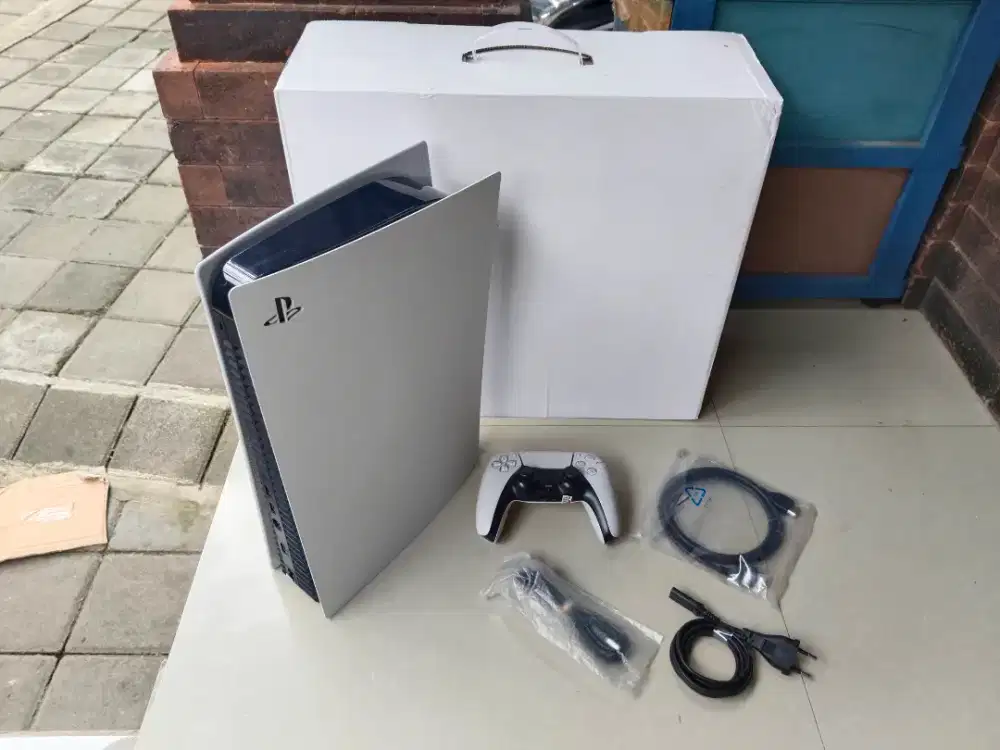 PS5 DIGITAL VERSION FULLSET LIKE NEW