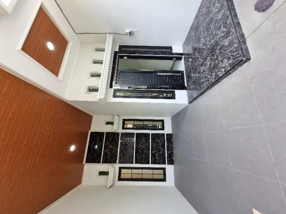 rmh baru 2LT minimalis di ploso timur,row jl 2mobil shm.bisa in house