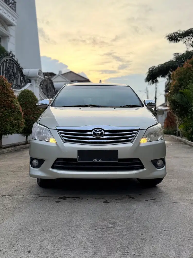 Toyota Kijang Innova 2012 Diesel
