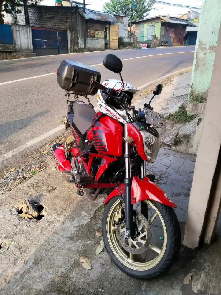 Jual yamaha byson 2012 karbu