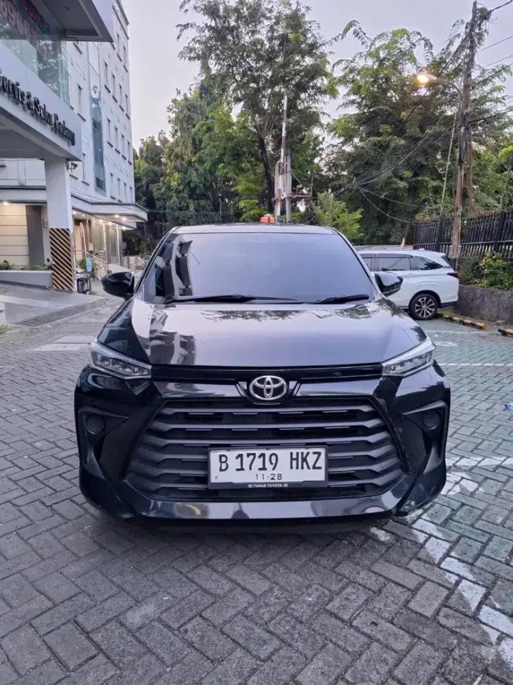 Avanza E 1.3 CVT Matic 2023 Warna Bitam Lengkap