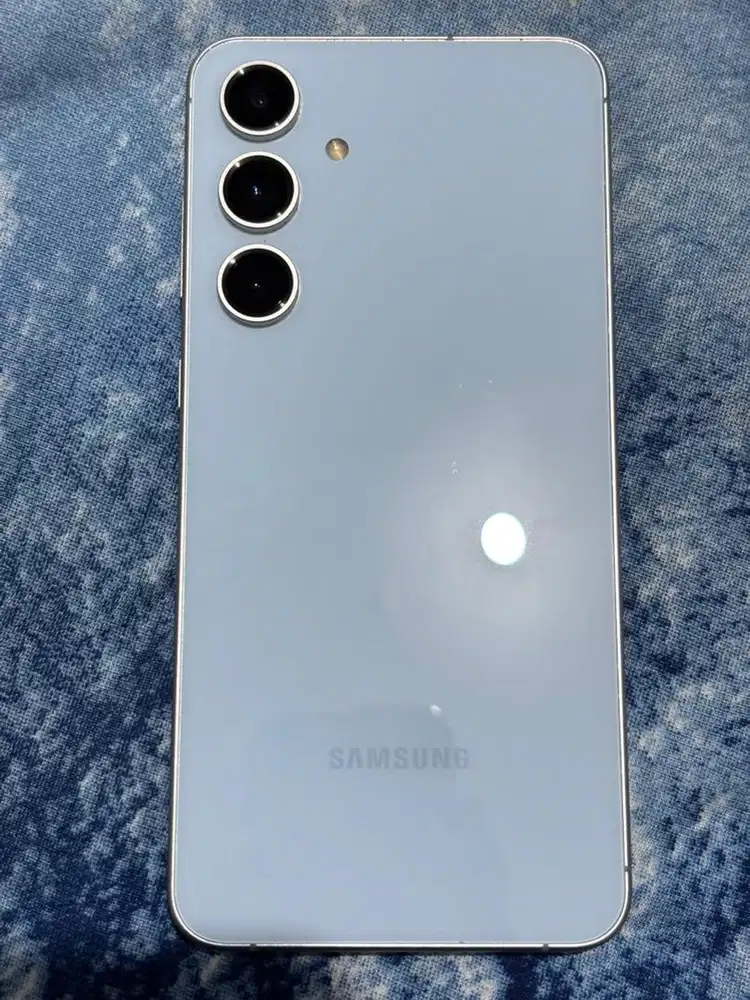 SAMSUNG S24 FE 8/128