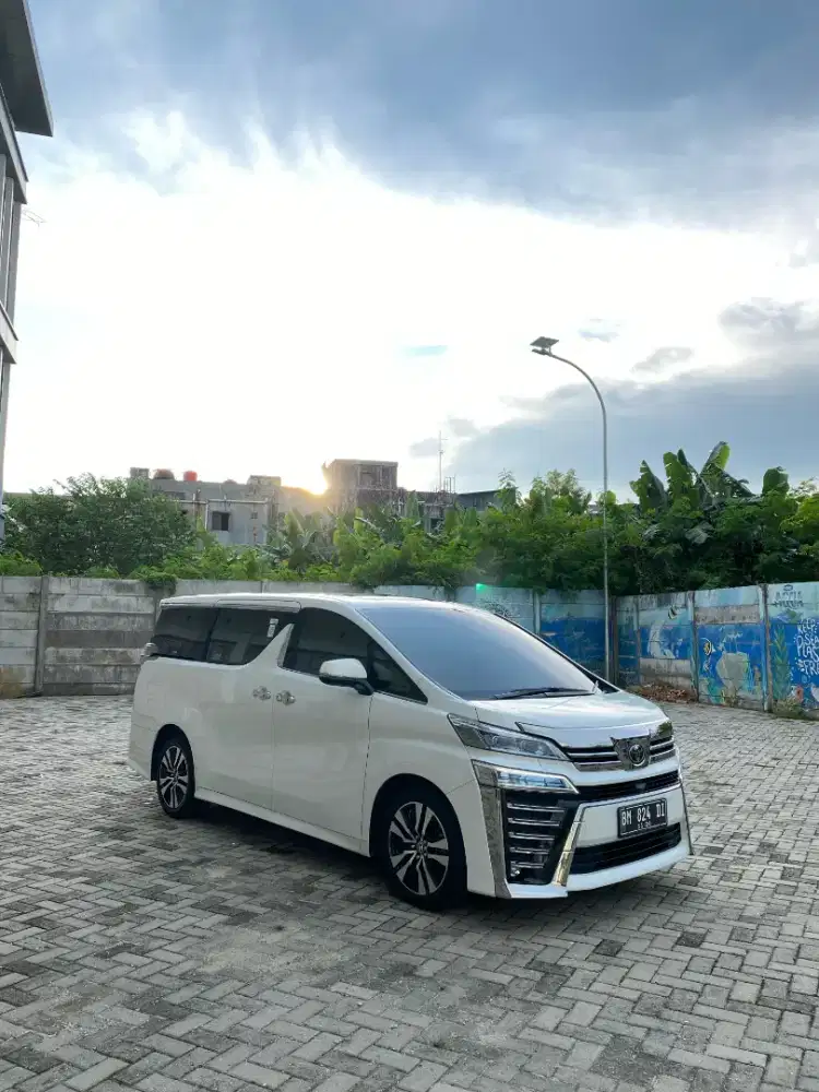 Vellfire 2.4 G AT