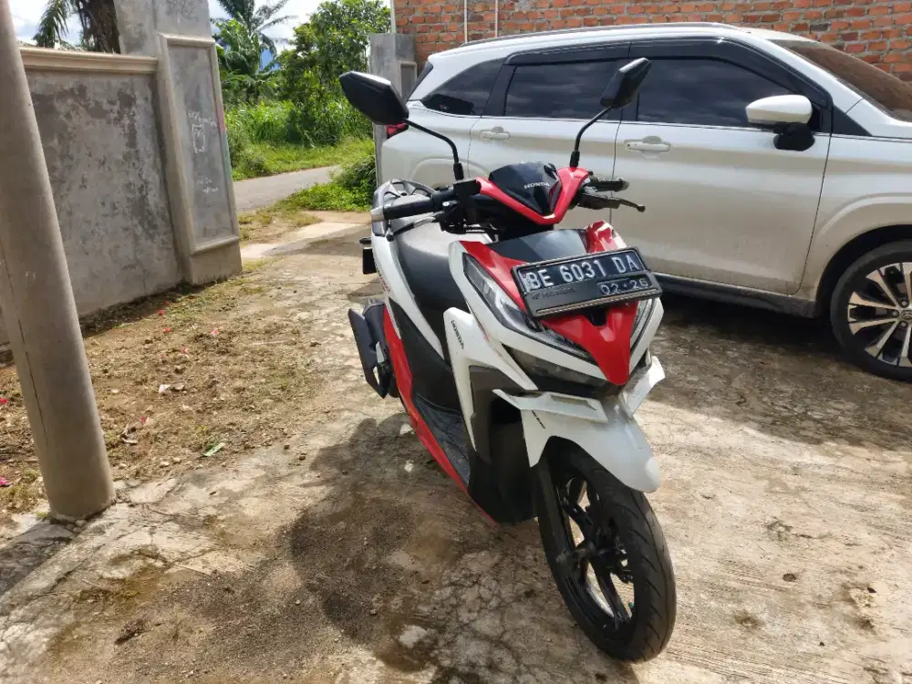 Honda vario lengkap tangan pertama