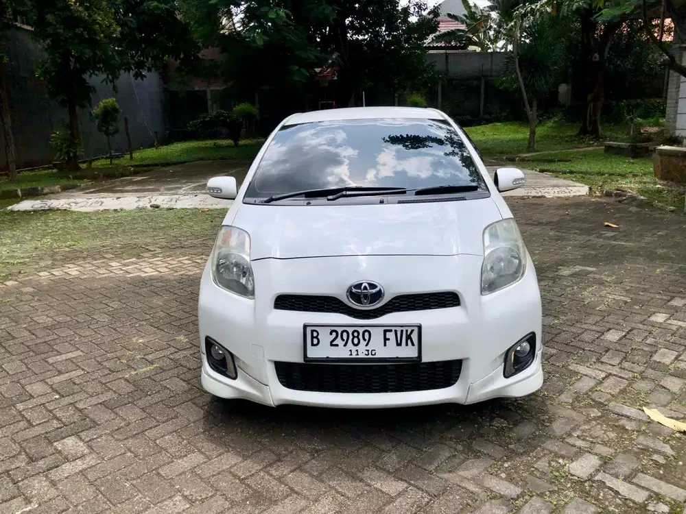 Toyota Yaris E AT 2012 TDP.7JT