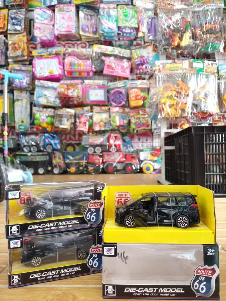 mainan anak diecast alphard pintu bisa dibuka