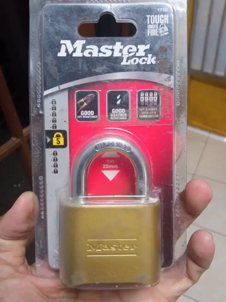 Gembok Master Lock Pake Sandi Angka anti karat
