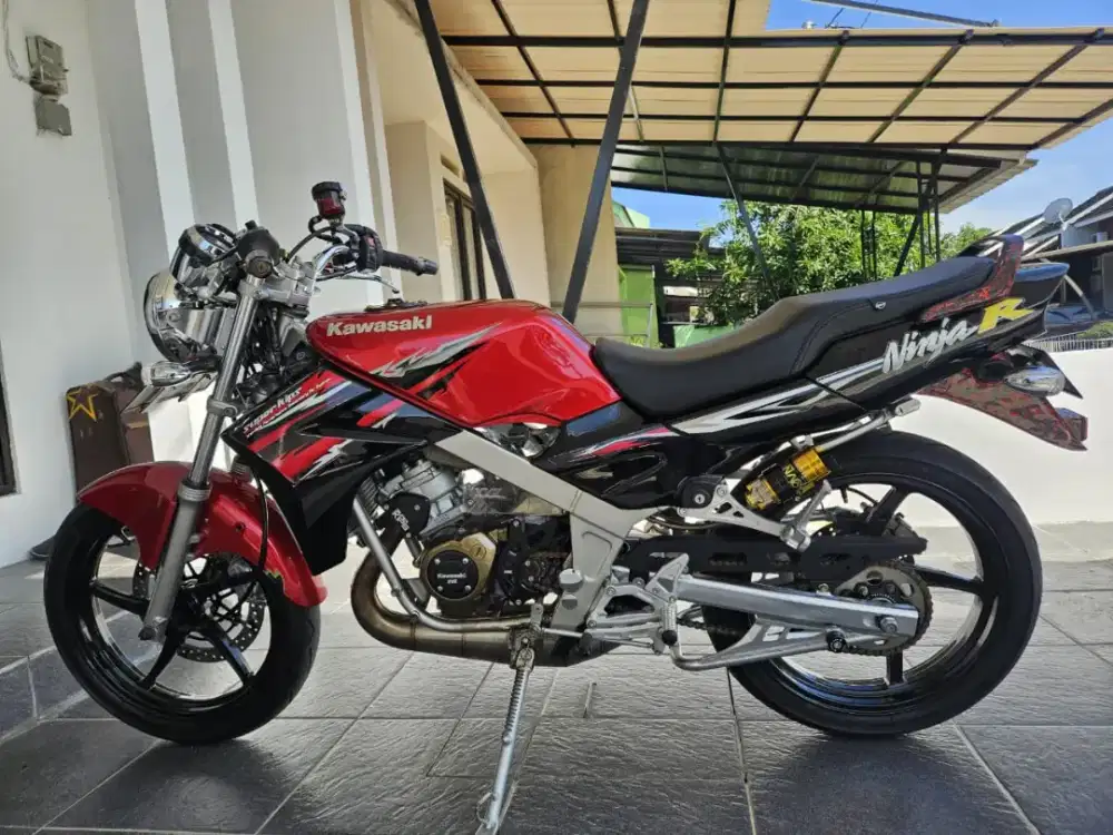 Kawasaki ninja R TAHUN 2012