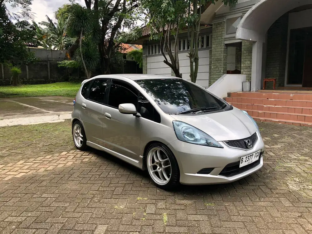 Honda Jazz RS AT 2010 TDP.4JT