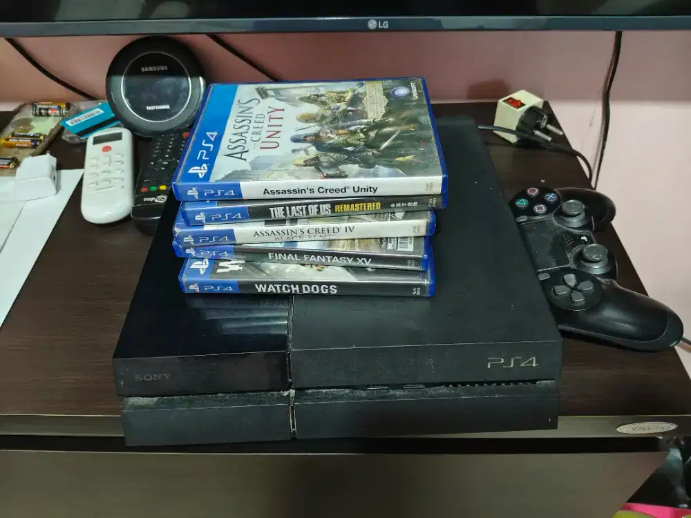 Ps 4 Fat 1 Tb sangat baik