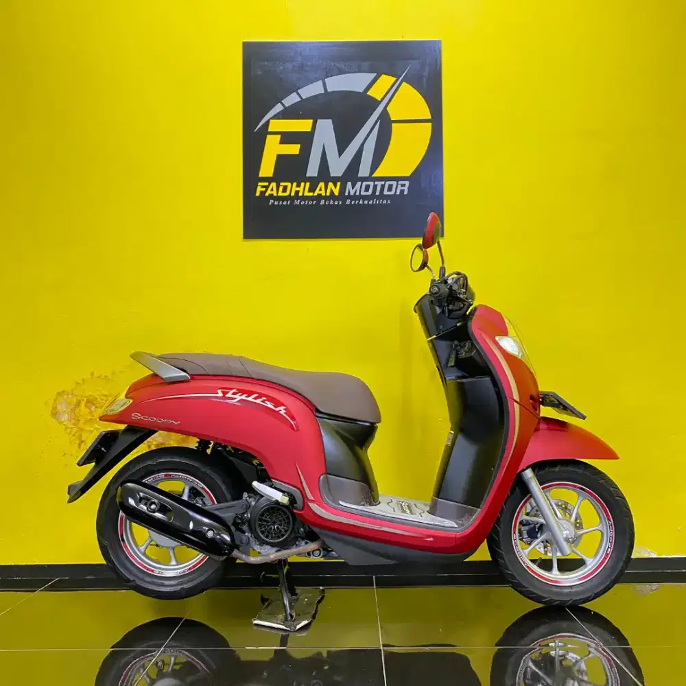 Honda Scoopy Tahun 2020 merah doff cash kredit