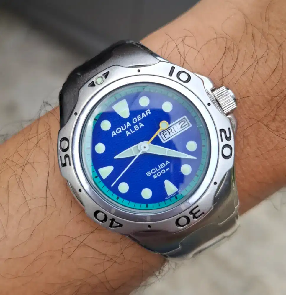 Alba aqua gear scuba diver