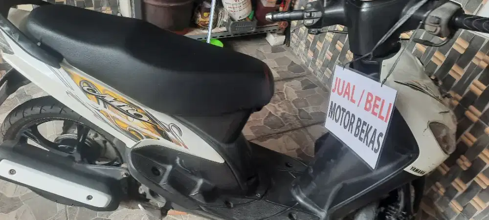 Jual 1 unit motor Mio 2011