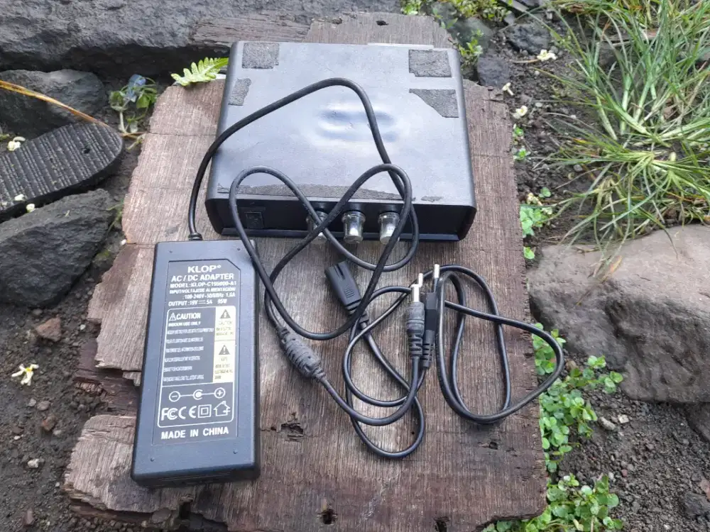 Amplifier Class D 2.1 Subwoofer (2×50watt+100watt) + Adaptor