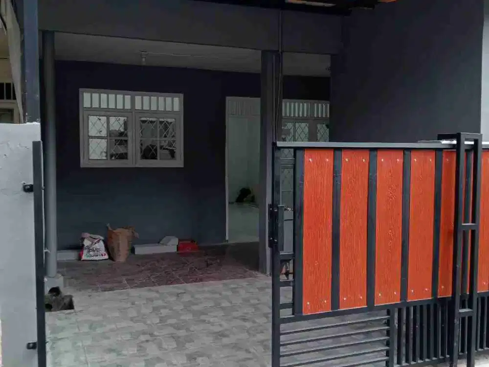 RUMAH SEWA BLOK A KEBAYORAN BARU JAKARTA SELATAN
