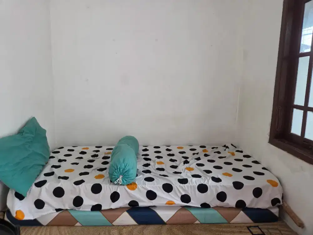 Kasur single bed