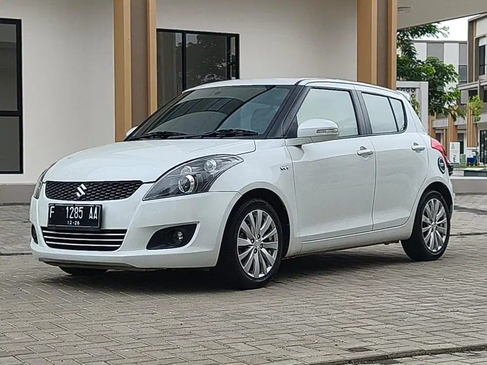 (LOW KM 40rb) Suzuki Swift 1.4 GS AT 2016 Pajak Panjang